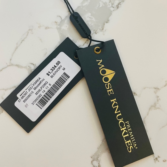 Auth limited edition Mooseknuckle parka Women M - Picture 10 of 10